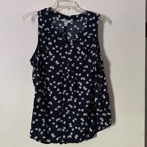 XL Croft & Barrow Top